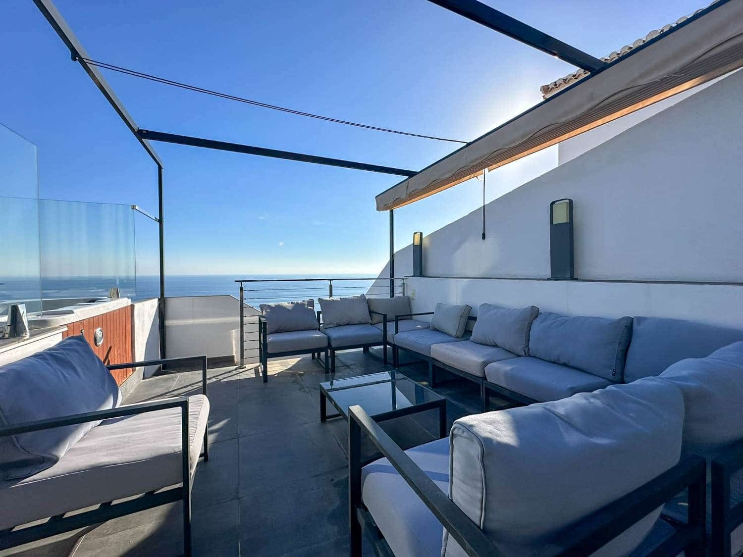 4 Zimmer Villa zu verkaufen in Salobrena mit Pool - 1.650.000 € (Ref: 8074042)