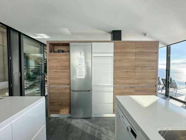 4 sypialnia Willa na sprzedaż w Salobreña z basenem - 1 650 000 € (Ref: 8074042)