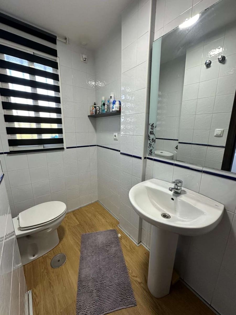 3 bedroom Townhouse for sale in Vélez de Benaudalla with garage € 147,000 (Ref 8113364)