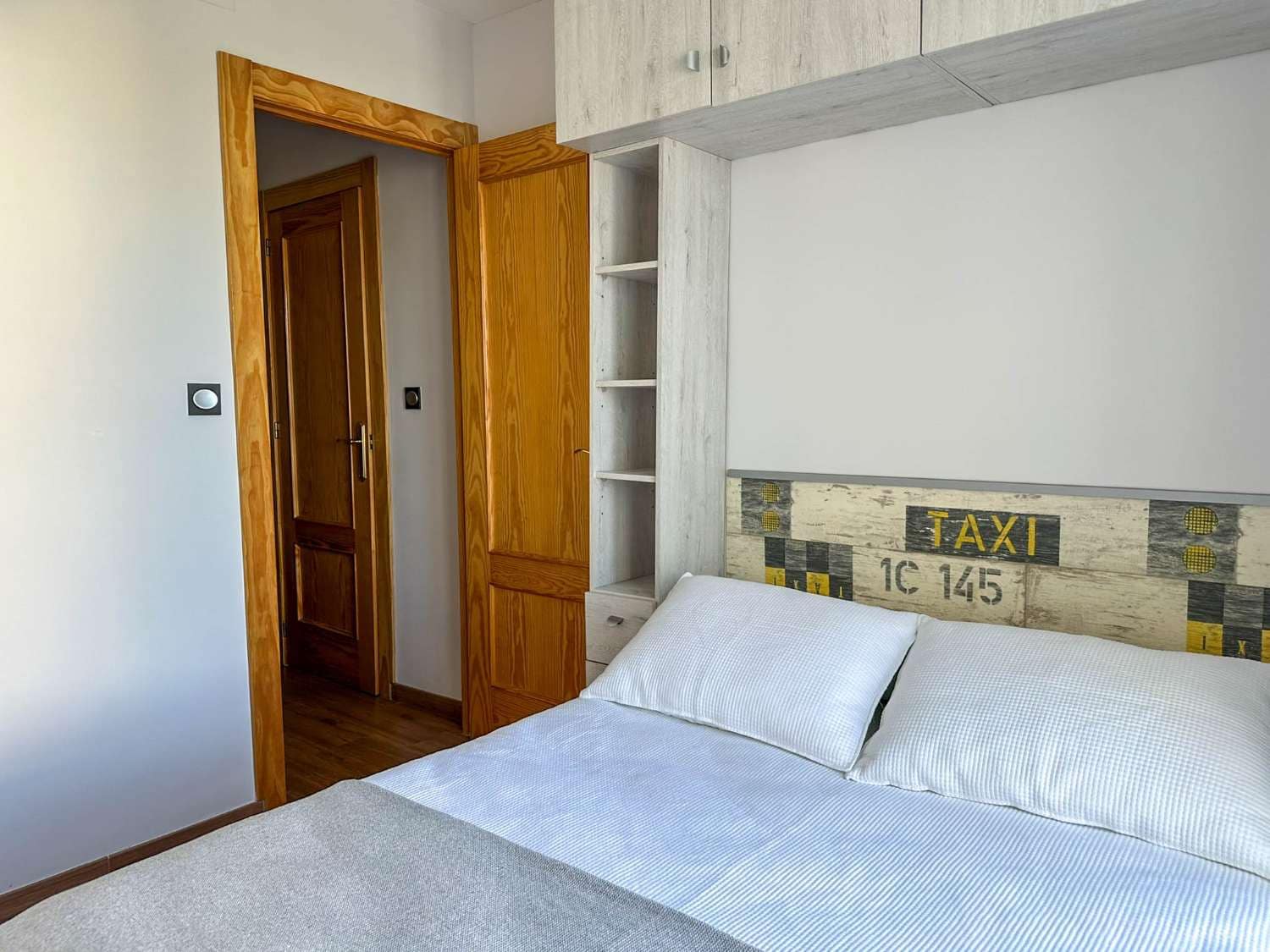 2 slaapkamer Flat te huur in Salobrena met zwembad - € 550 (Ref: 8339624)