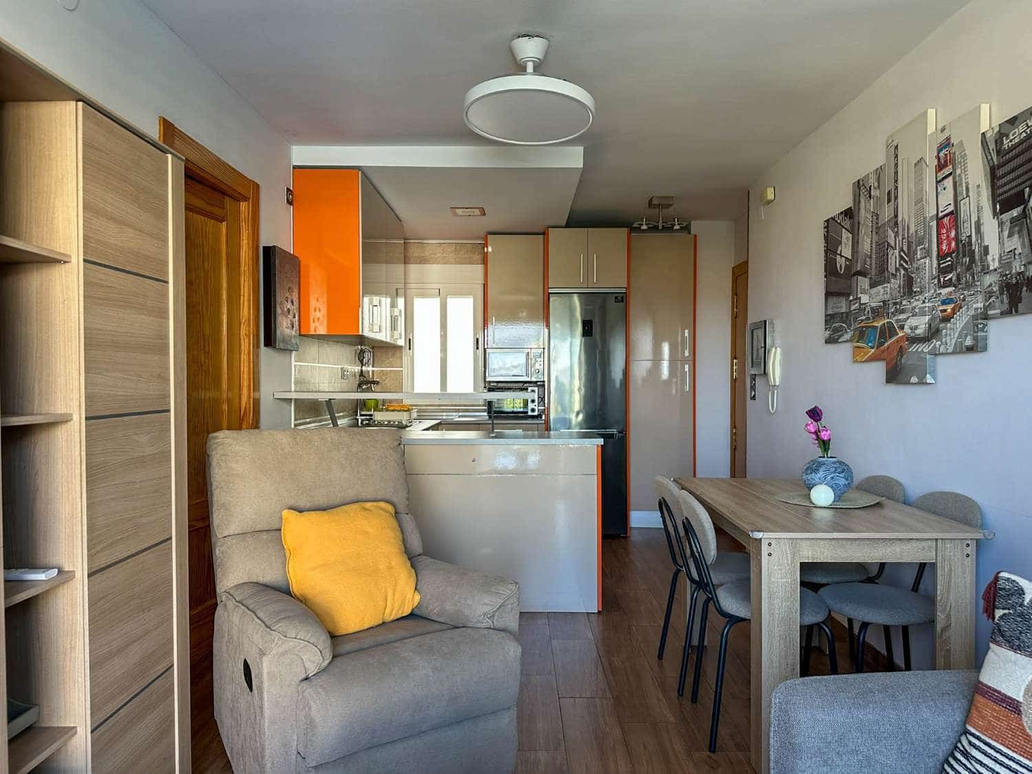 2 slaapkamer Flat te huur in Salobrena met zwembad - € 550 (Ref: 8339624)