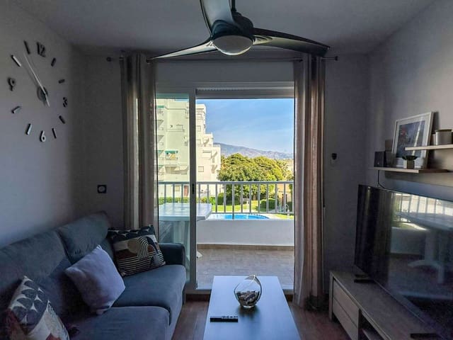 2 slaapkamer Flat te huur in Salobreña met zwembad - € 550 (Ref: 8339624)