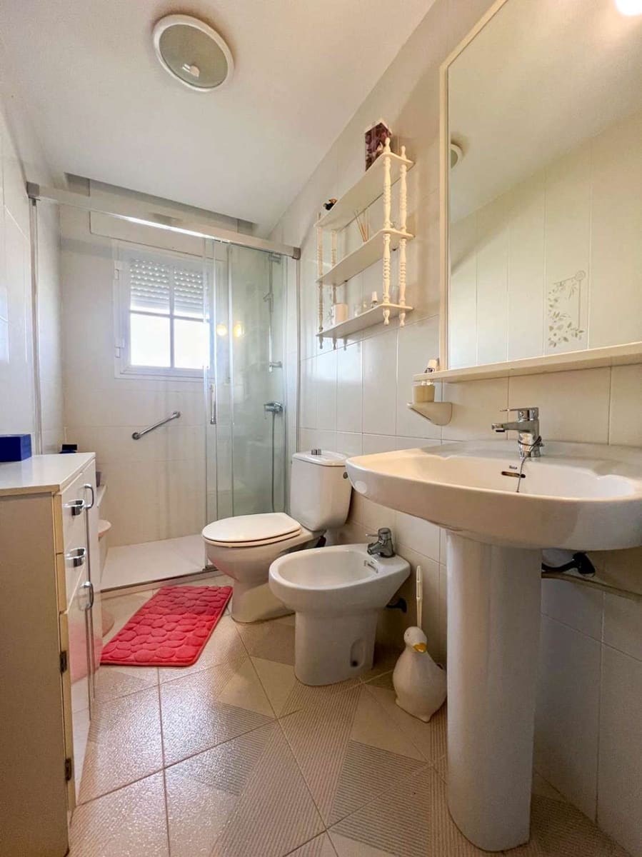 4 soveværelse Byhus til salg i Salobrena med swimmingpool - € 399.000 (Ref: 8383032)