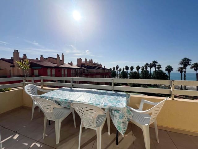 1 slaapkamer Appartement te huur in Salobreña met zwembad garage - € 750 (Ref: 8624856)