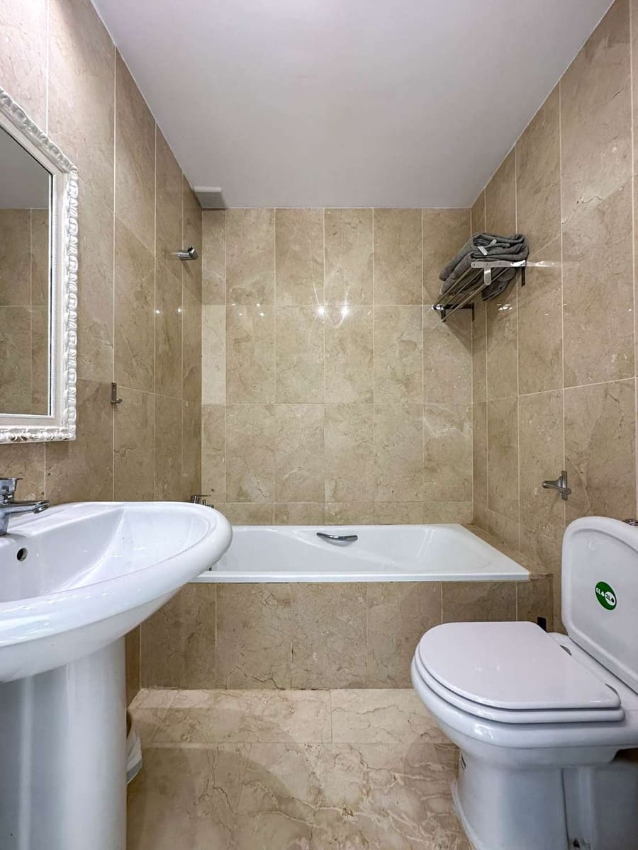 3 soveværelse Semi-Rækkehus til salg i Salobrena med swimmingpool - € 499.000 (Ref: 8671789)