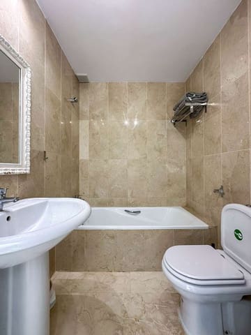 3 bedroom Semi-detached Villa for sale in Salobreña with pool - € 499,000 (Ref: 8671789)