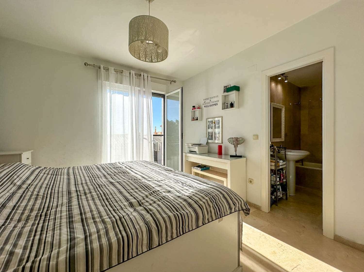 3 soveværelse Semi-Rækkehus til salg i Salobrena med swimmingpool - € 499.000 (Ref: 8671789)