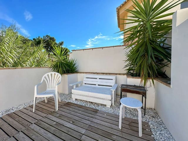 3 bedroom Semi-detached Villa for sale in Salobreña with pool - € 499,000 (Ref: 8671789)