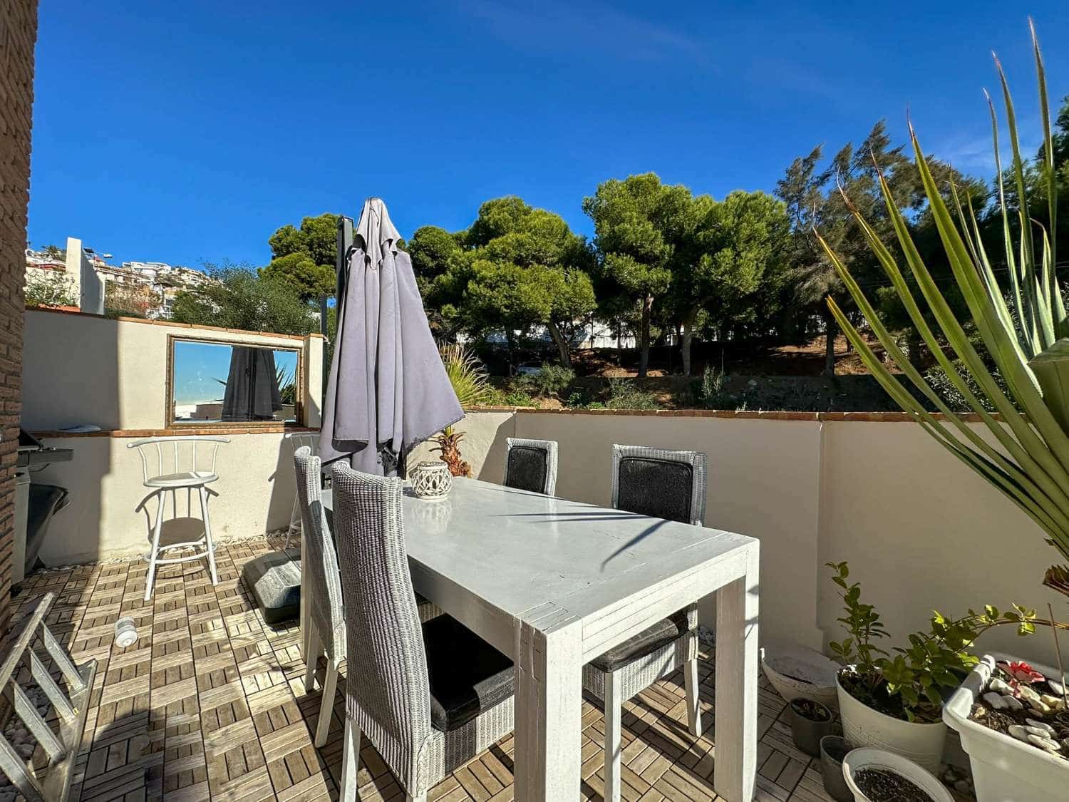 3 soveværelse Semi-Rækkehus til salg i Salobrena med swimmingpool - € 499.000 (Ref: 8671789)