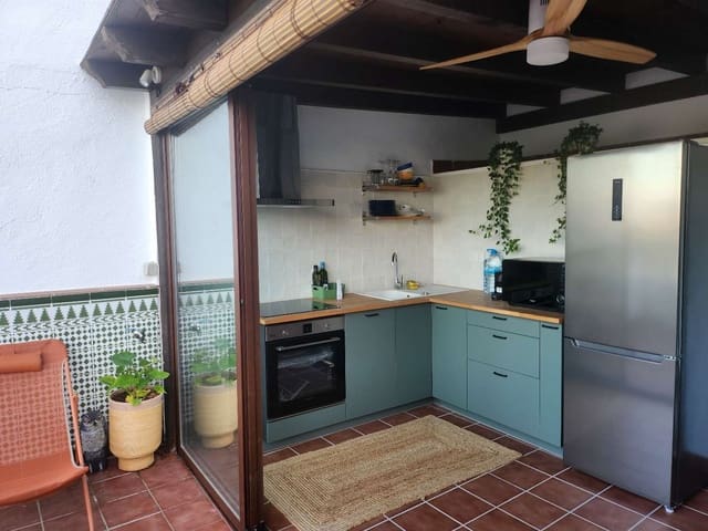 1 chambre Maison de Ville à vendre à Salobreña avec garage - 140 000 € (Ref: 8709722)