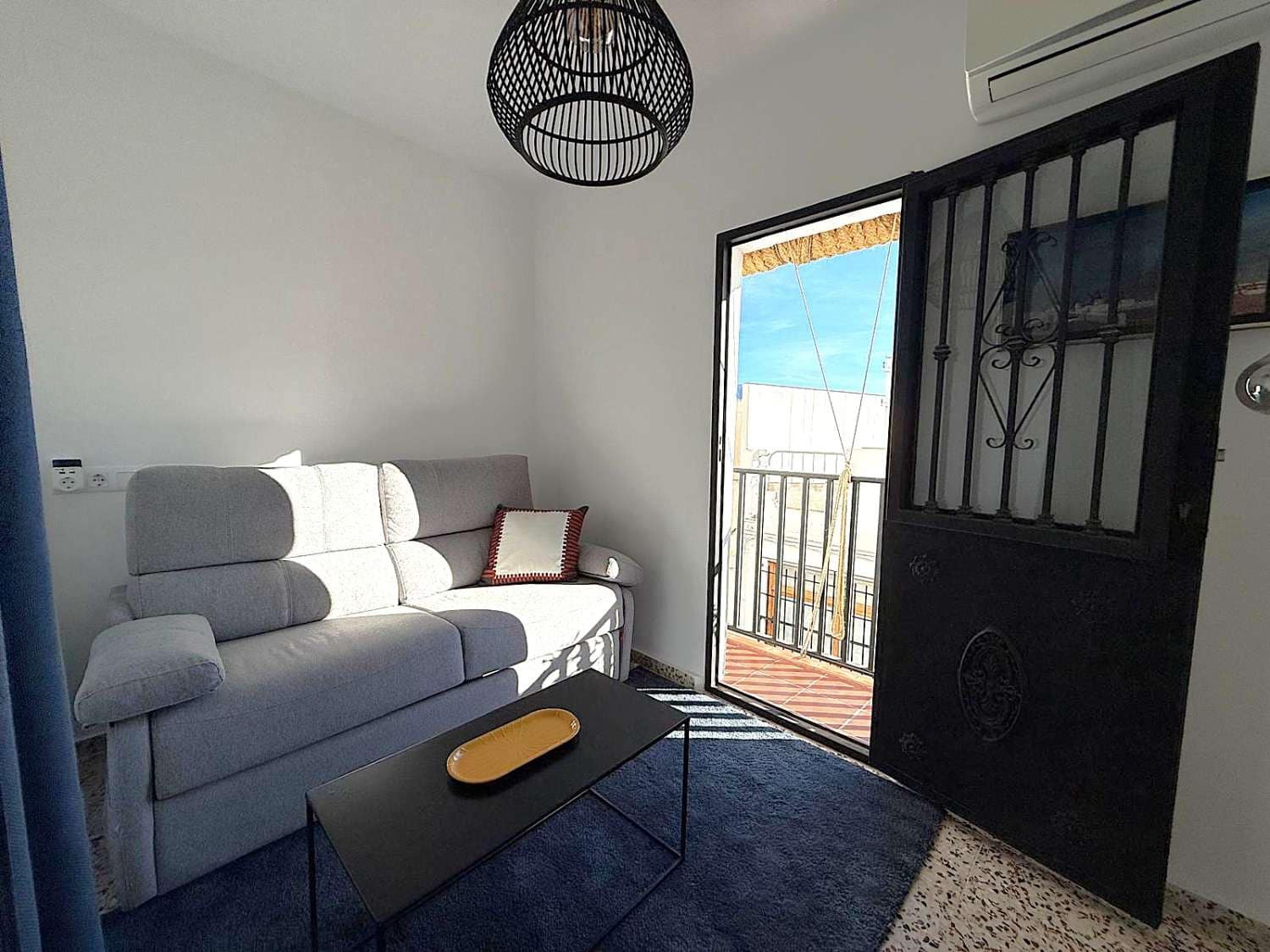 1 bedroom Townhouse for sale in Salobrena with garage - € 140,000 (Ref: 8709722)