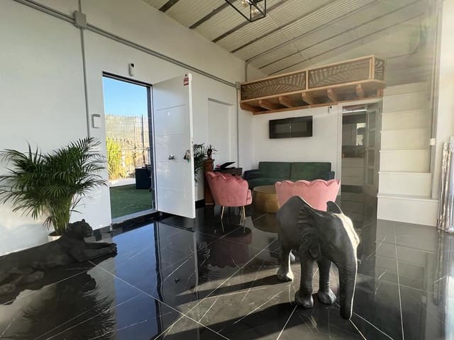 Studio til leie i Motril - € 700 (Ref: 8838377)