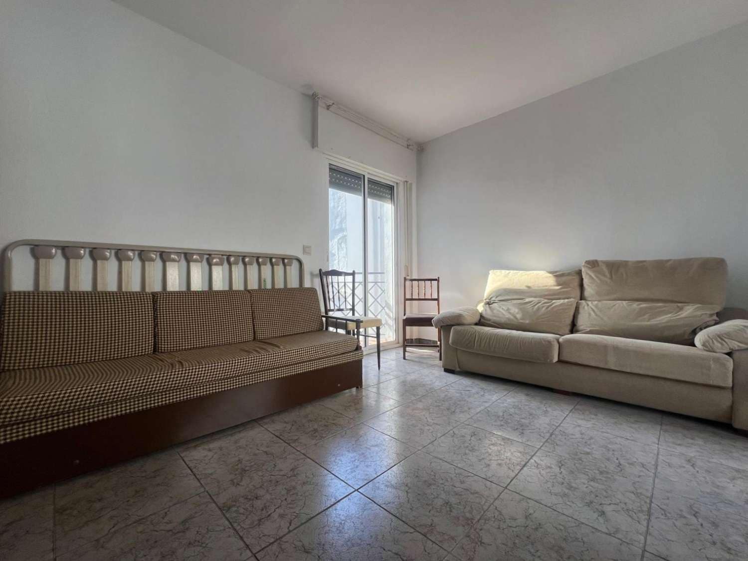 3 soveværelse Lejlighed til salg i Los Guajares - € 87.000 (Ref: 8867032)