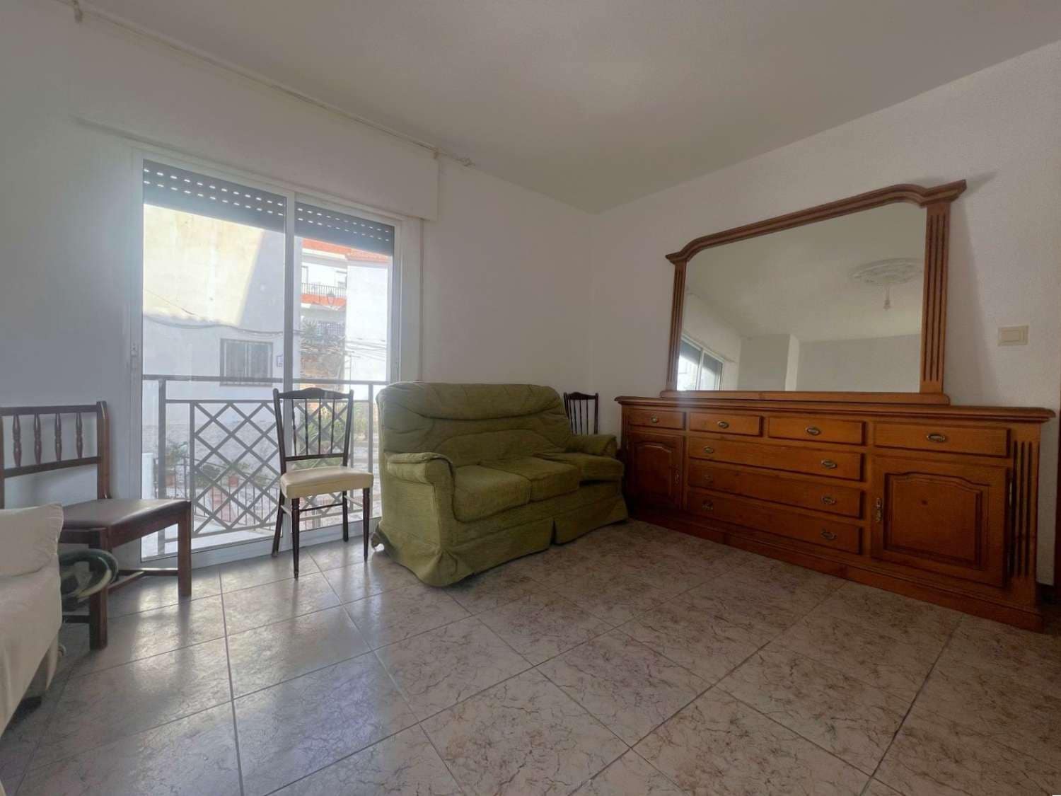 3 soveværelse Lejlighed til salg i Los Guajares - € 87.000 (Ref: 8867032)