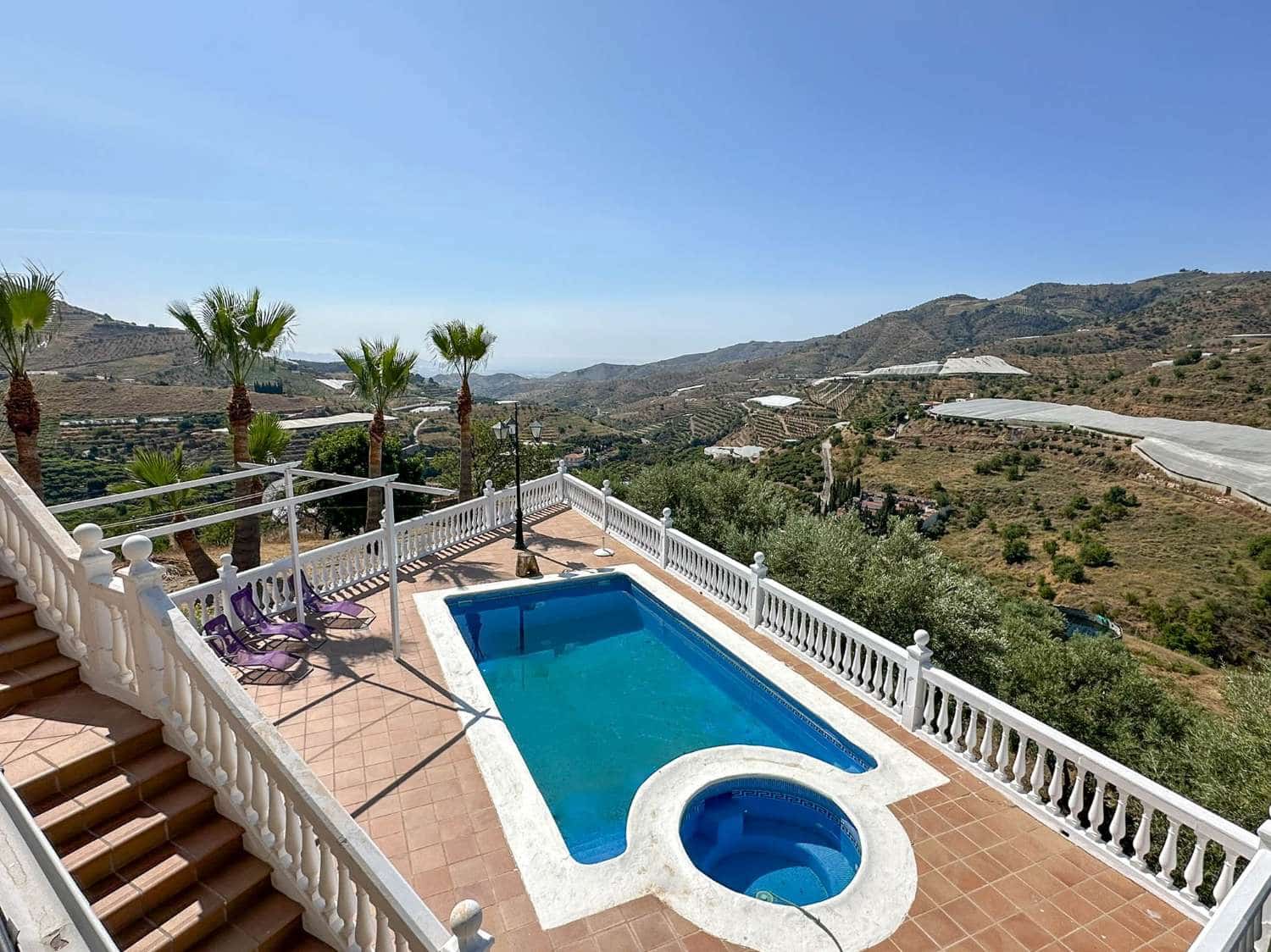 5 soveværelse Villa til salg i Itrabo med swimmingpool garage - € 1.500.000 (Ref: 8867033)