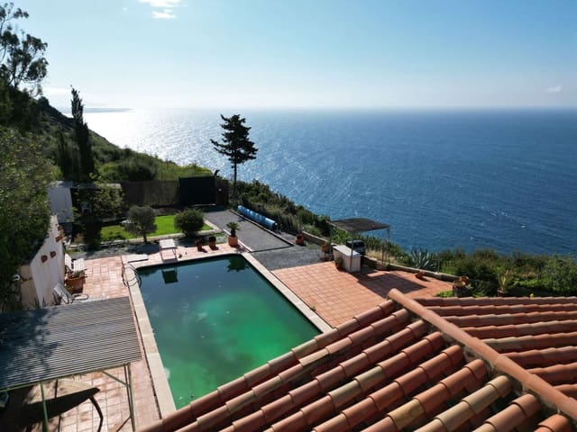 3 bedroom Terraced Villa for sale in Almuñécar with pool garage - € 475,000 (Ref: 8917748)