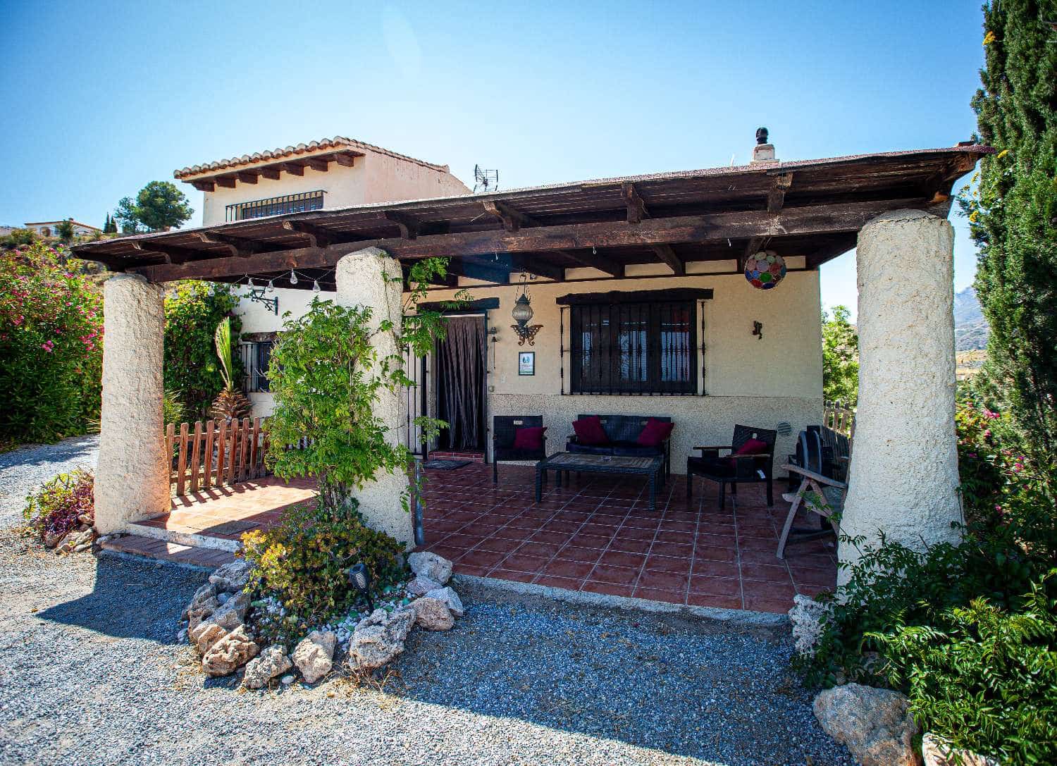 3 chambre Villa/Maison à vendre à Salobrena avec piscine garage - 395 000 € (Ref: 8932157)