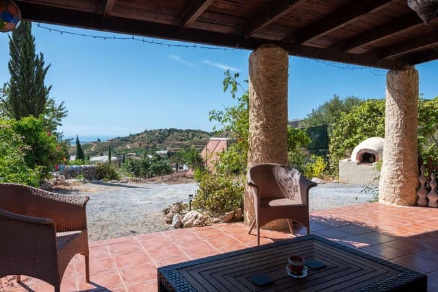 3 sovrum Villa till salu i Salobreña med pool garage - 395 000 € (Ref: 8932157)