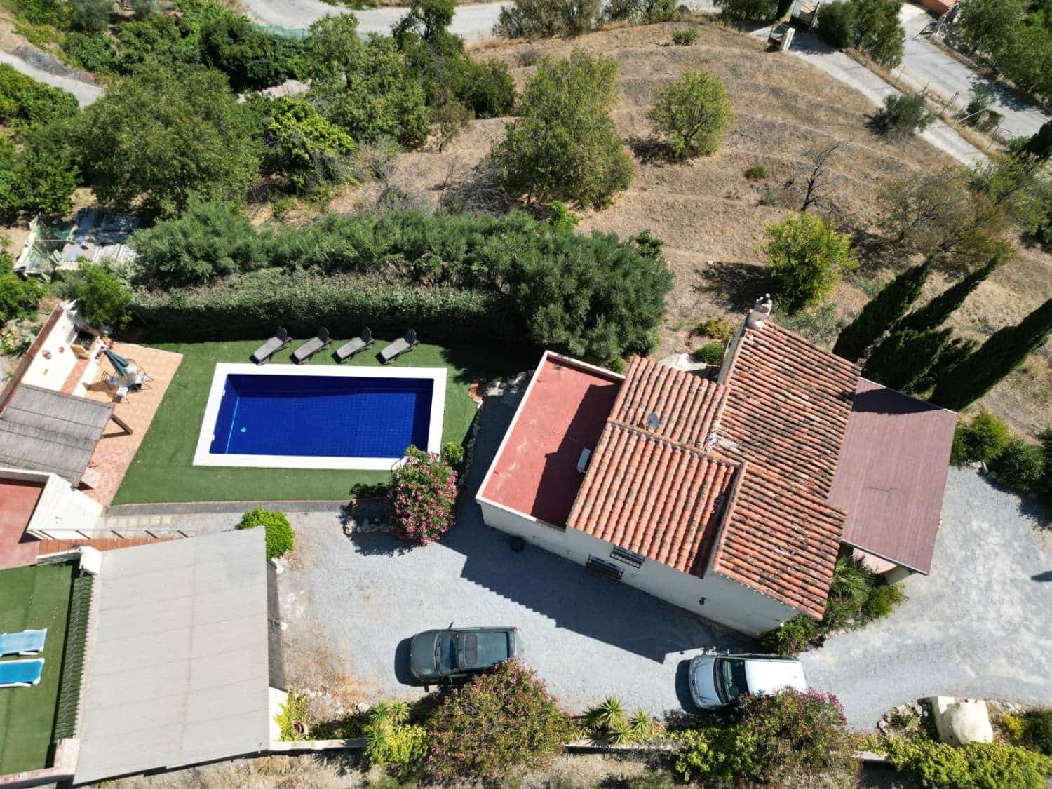 3 sovrum Villa till salu i Salobrena med pool garage - 395 000 € (Ref: 8932157)