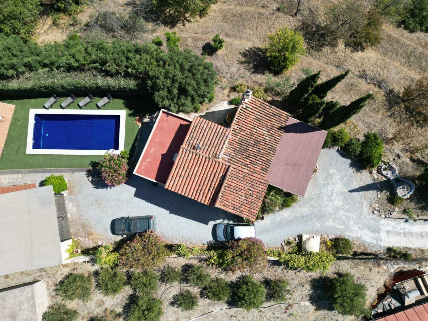3 sovrum Villa till salu i Salobrena med pool garage - 395 000 € (Ref: 8932157)