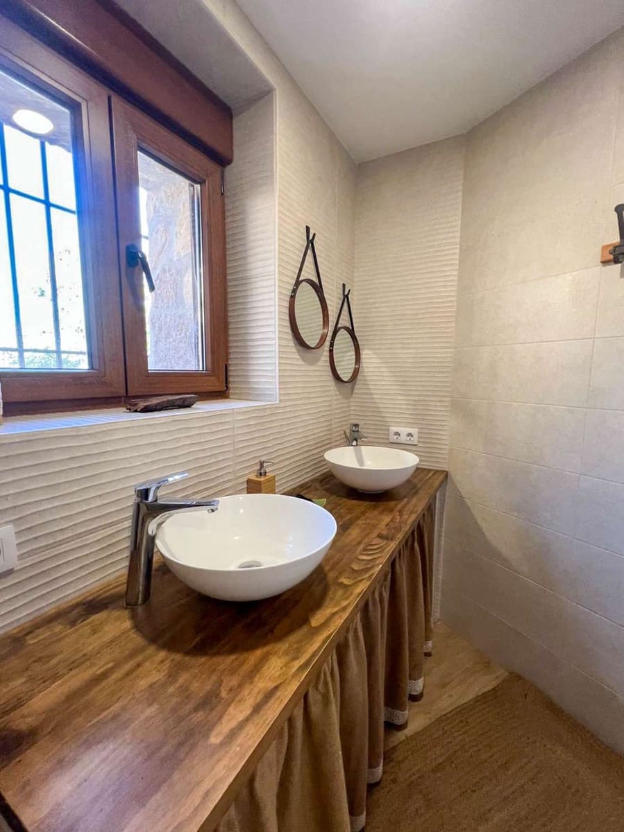 4 soveværelse Finca/Landehus til salg i Lanjaron - € 485.000 (Ref: 9013749)