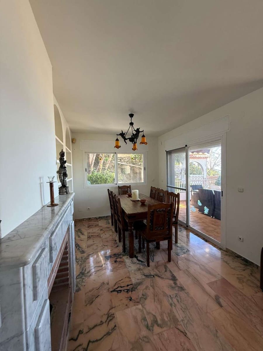 3 chambre Villa/Maison à vendre à Almunecar avec piscine garage - 560 000 € (Ref: 9017392)