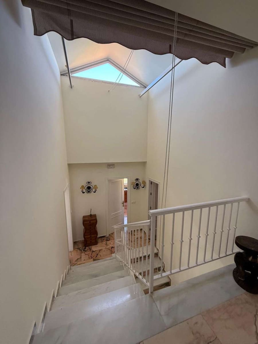 3 chambre Villa/Maison à vendre à Almunecar avec piscine garage - 560 000 € (Ref: 9017392)