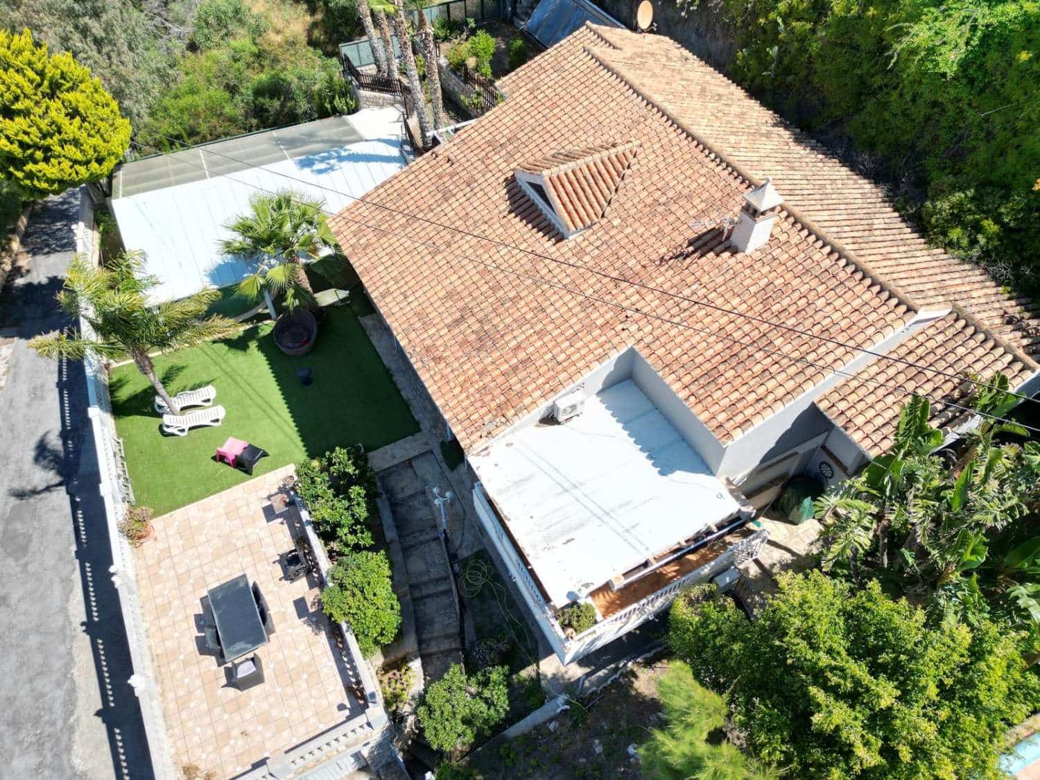 3 chambre Villa/Maison à vendre à Almunecar avec piscine garage - 560 000 € (Ref: 9017392)