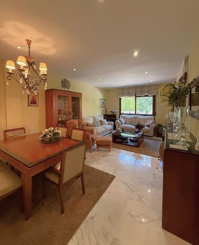 4 bedroom Terraced Villa for sale in Motril with pool - € 570,000 (Ref: 9023025)