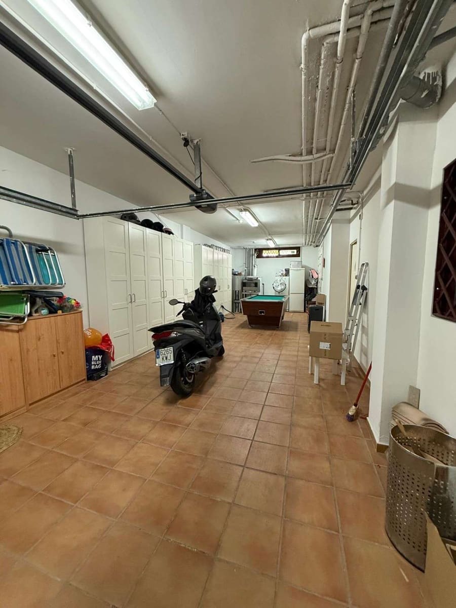 4 soverom Rekkehus til salgs i Motril med svømmebasseng - € 570 000 (Ref: 9023025)