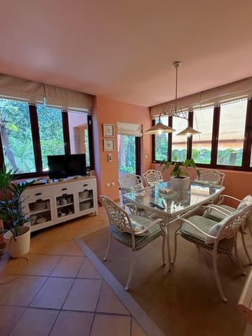 4 bedroom Terraced Villa for sale in Motril with pool - € 570,000 (Ref: 9023025)