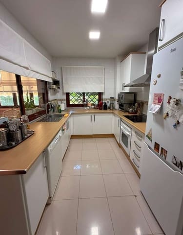 4 bedroom Terraced Villa for sale in Motril with pool - € 570,000 (Ref: 9023025)