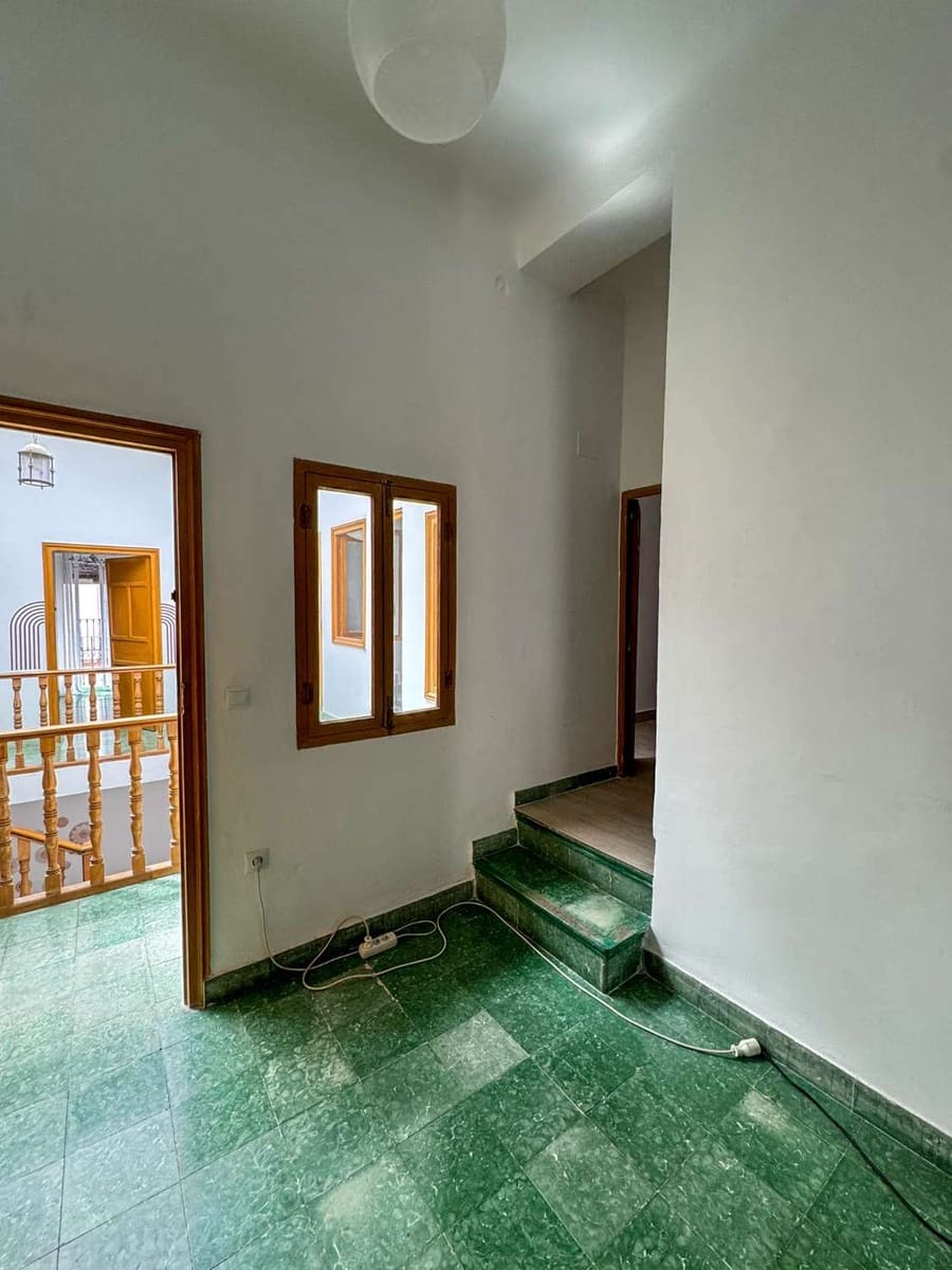 5 soverom Hus til salgs i Itrabo - € 200 000 (Ref: 9042044)