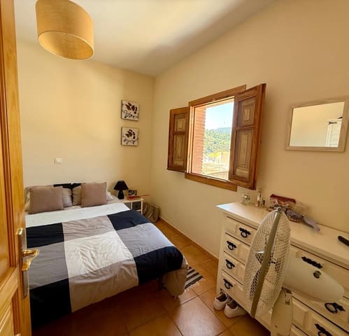 4 soveværelse Byhus til salg i Vélez de Benaudalla - € 145.000 (Ref: 9075737)