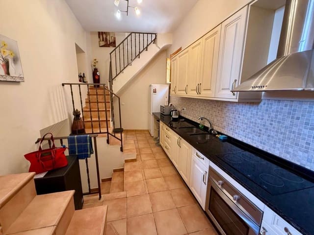 4 soveværelse Byhus til salg i Vélez de Benaudalla - € 145.000 (Ref: 9075737)