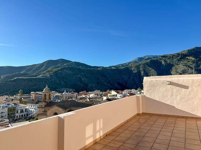 4 bedroom Townhouse for sale in Vélez de Benaudalla - € 145,000 (Ref: 9075737)