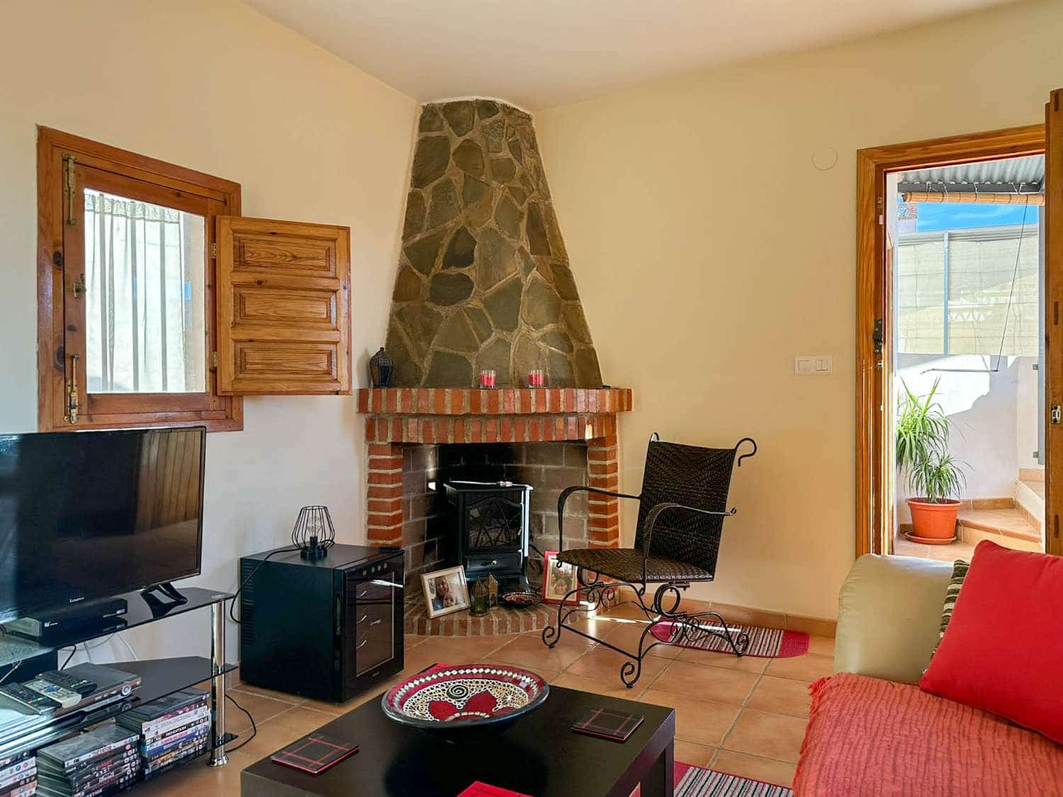 4 soverom Hus til salgs i Velez de Benaudalla - € 145 000 (Ref: 9075737)