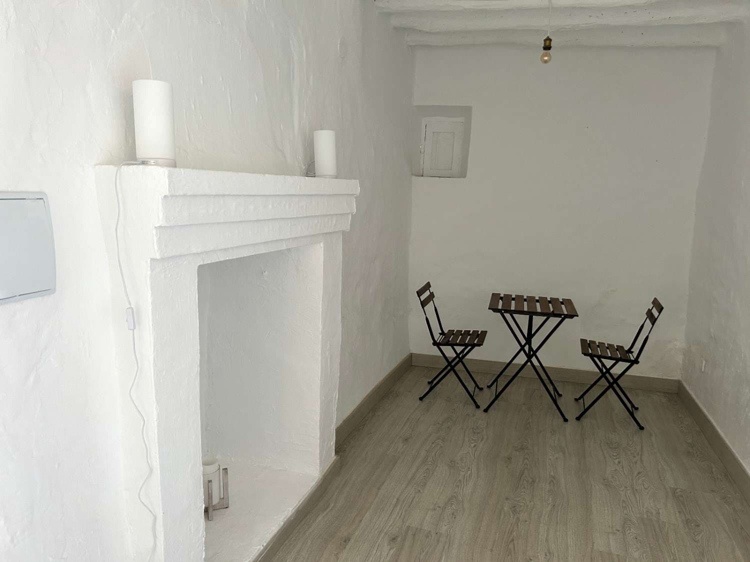 1 soveværelse Byhus til salg i Los Guajares - € 35.000 (Ref: 9077812)