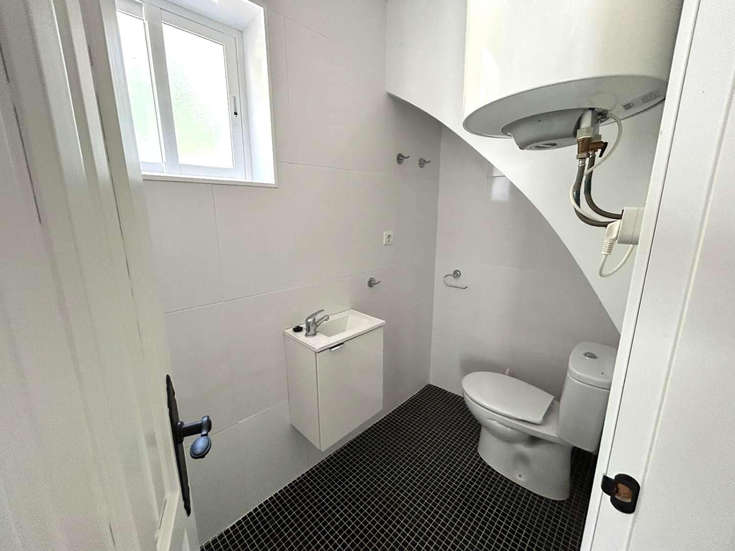 1 soveværelse Byhus til salg i Los Guajares - € 35.000 (Ref: 9077812)