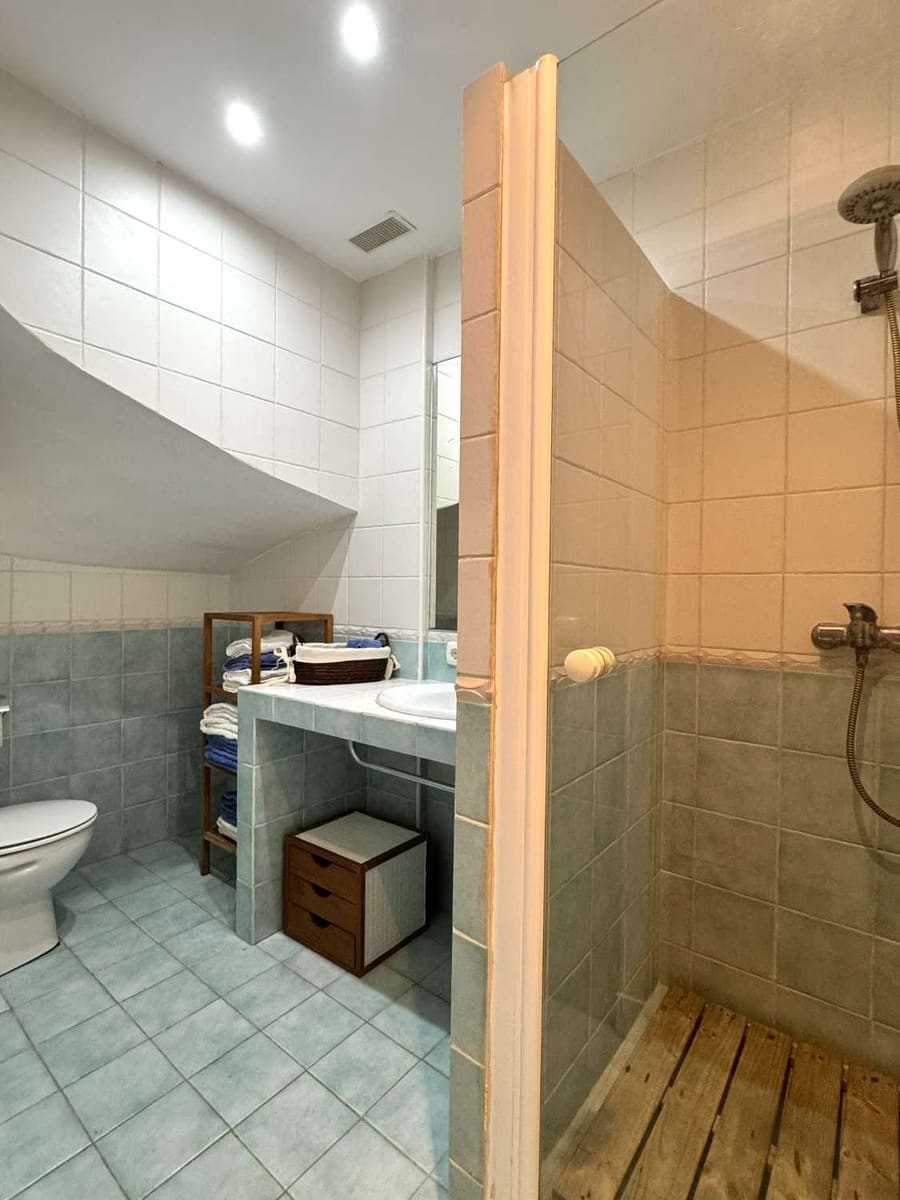 4 soveværelse Byhus til salg i Motril med swimmingpool - € 550.000 (Ref: 9110092)