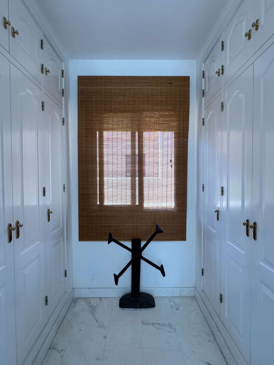 4 soveværelse Byhus til salg i Motril med swimmingpool - € 550.000 (Ref: 9110092)