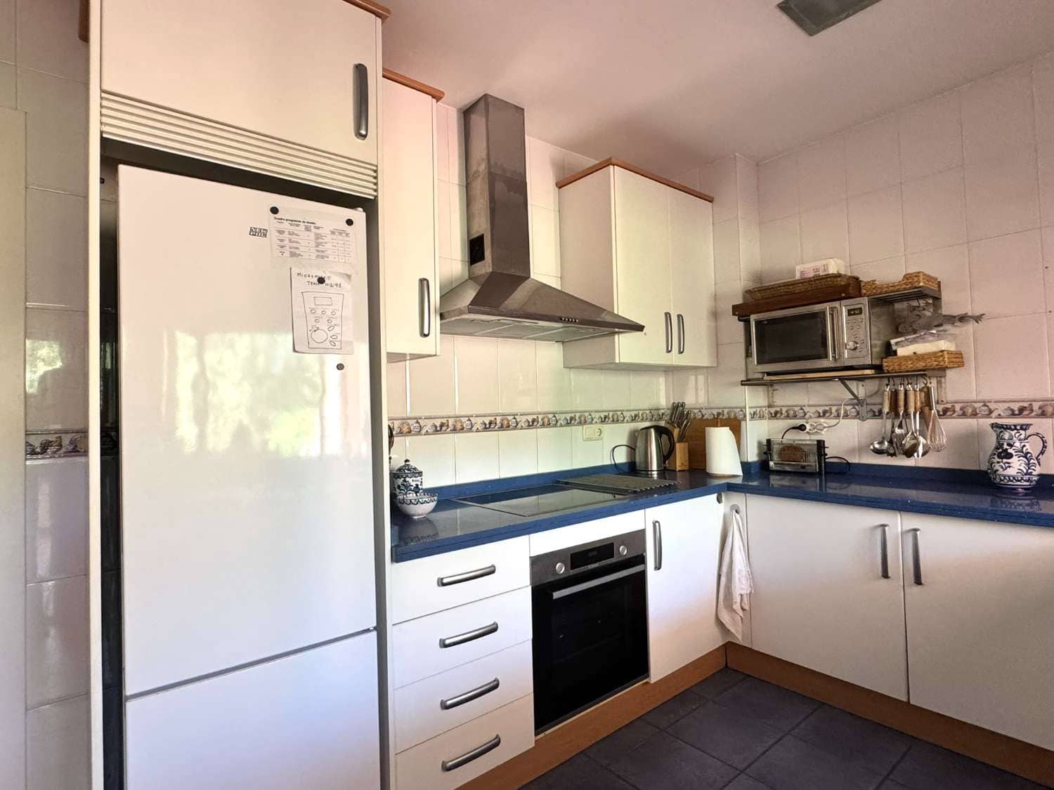 4 soveværelse Byhus til salg i Motril med swimmingpool - € 550.000 (Ref: 9110092)