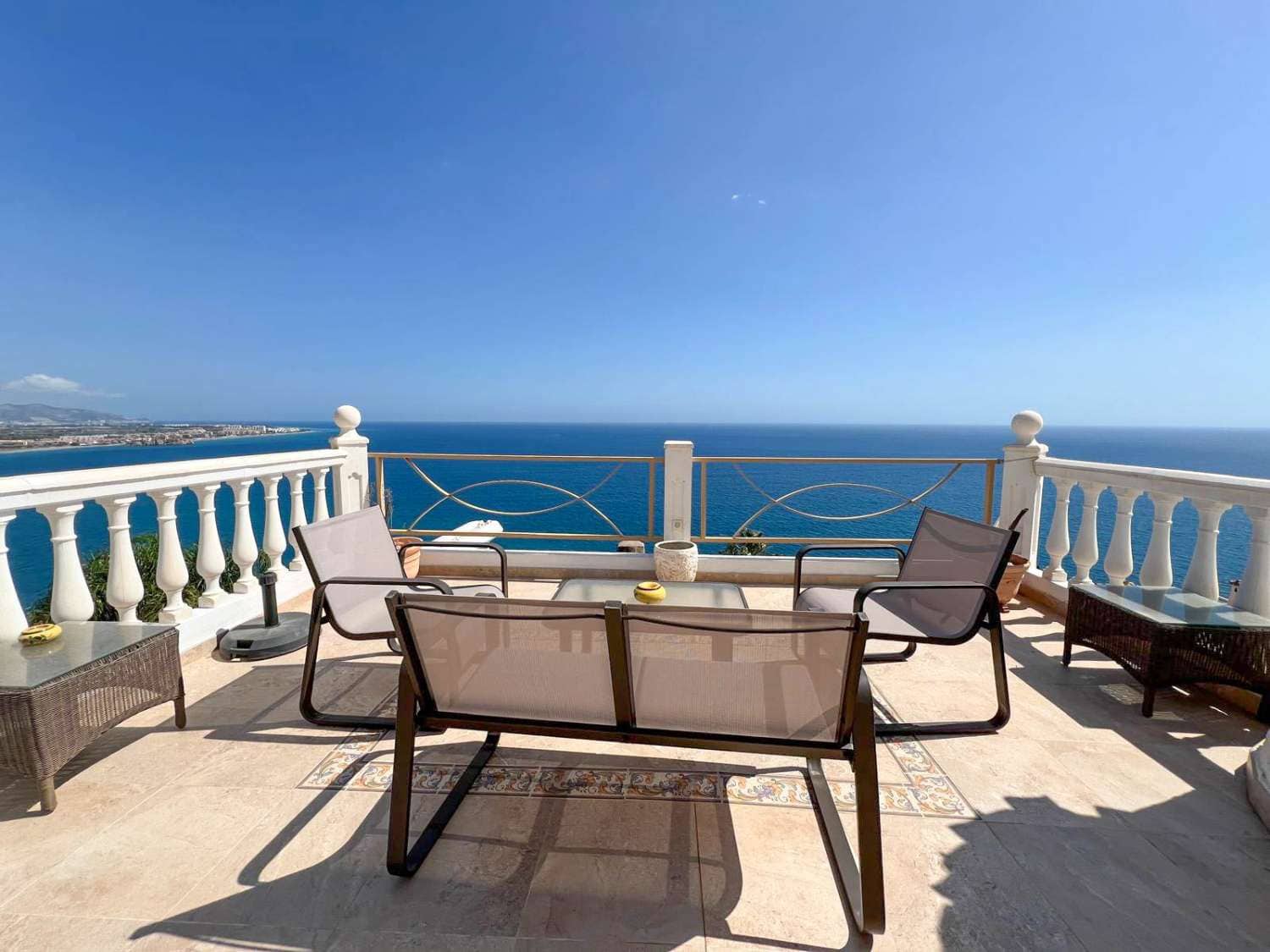 4 sypialnia Willa na sprzedaż w Salobrena z basenem - 749 000 € (Ref: 9113955)