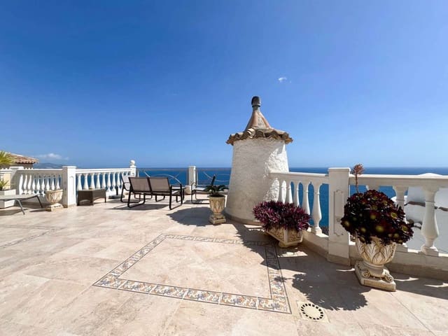 4 sypialnia Willa na sprzedaż w Salobreña z basenem - 749 000 € (Ref: 9113955)