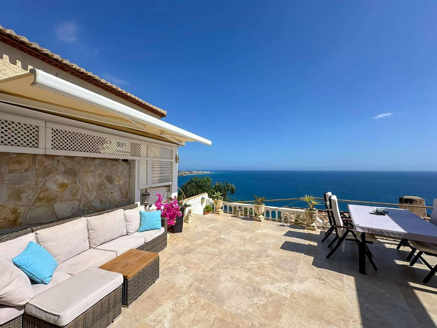 4 sypialnia Willa na sprzedaż w Salobrena z basenem - 749 000 € (Ref: 9113955)