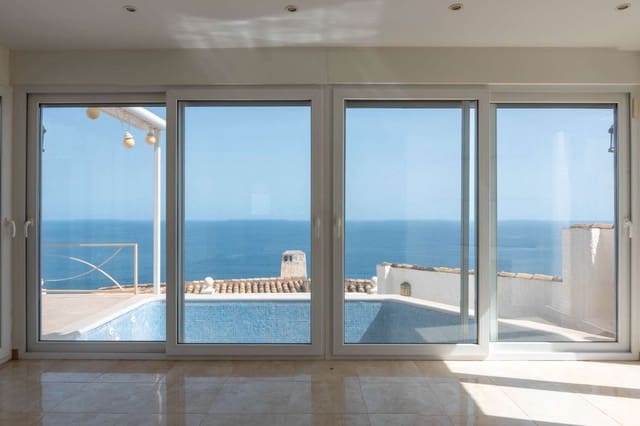 4 slaapkamer Villa te koop in Salobreña met zwembad - € 659.000 (Ref: 9113955)