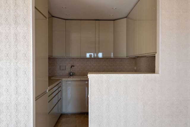 4 slaapkamer Villa te koop in Salobreña met zwembad - € 659.000 (Ref: 9113955)