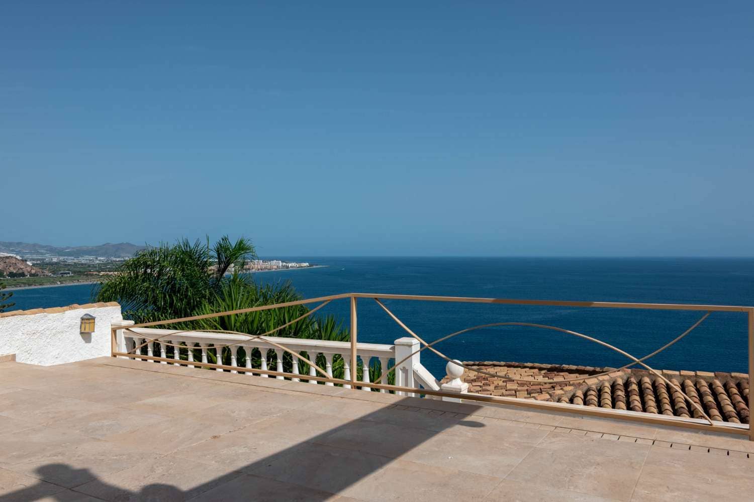 4 bedroom Villa for sale in Salobrena with pool - € 659,000 (Ref: 9113955)