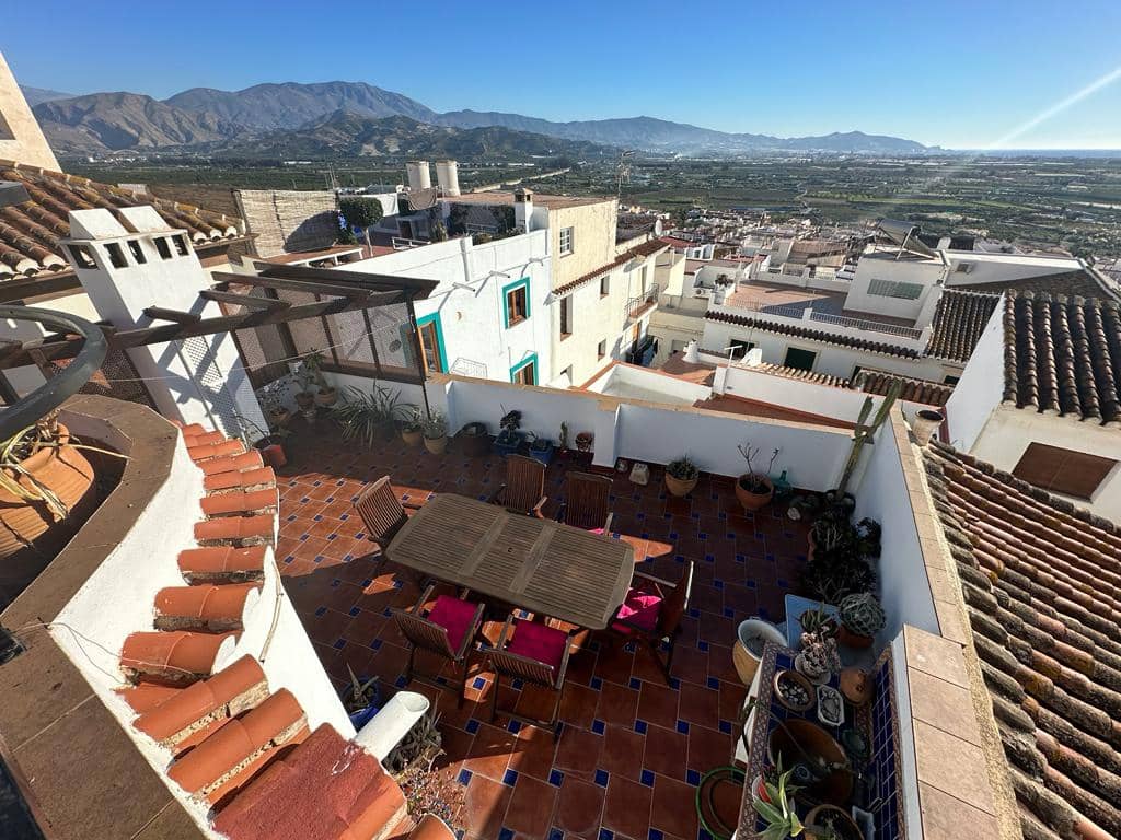 4 soveværelse Byhus til salg i Salobrena - € 425.000 (Ref: 9113956)