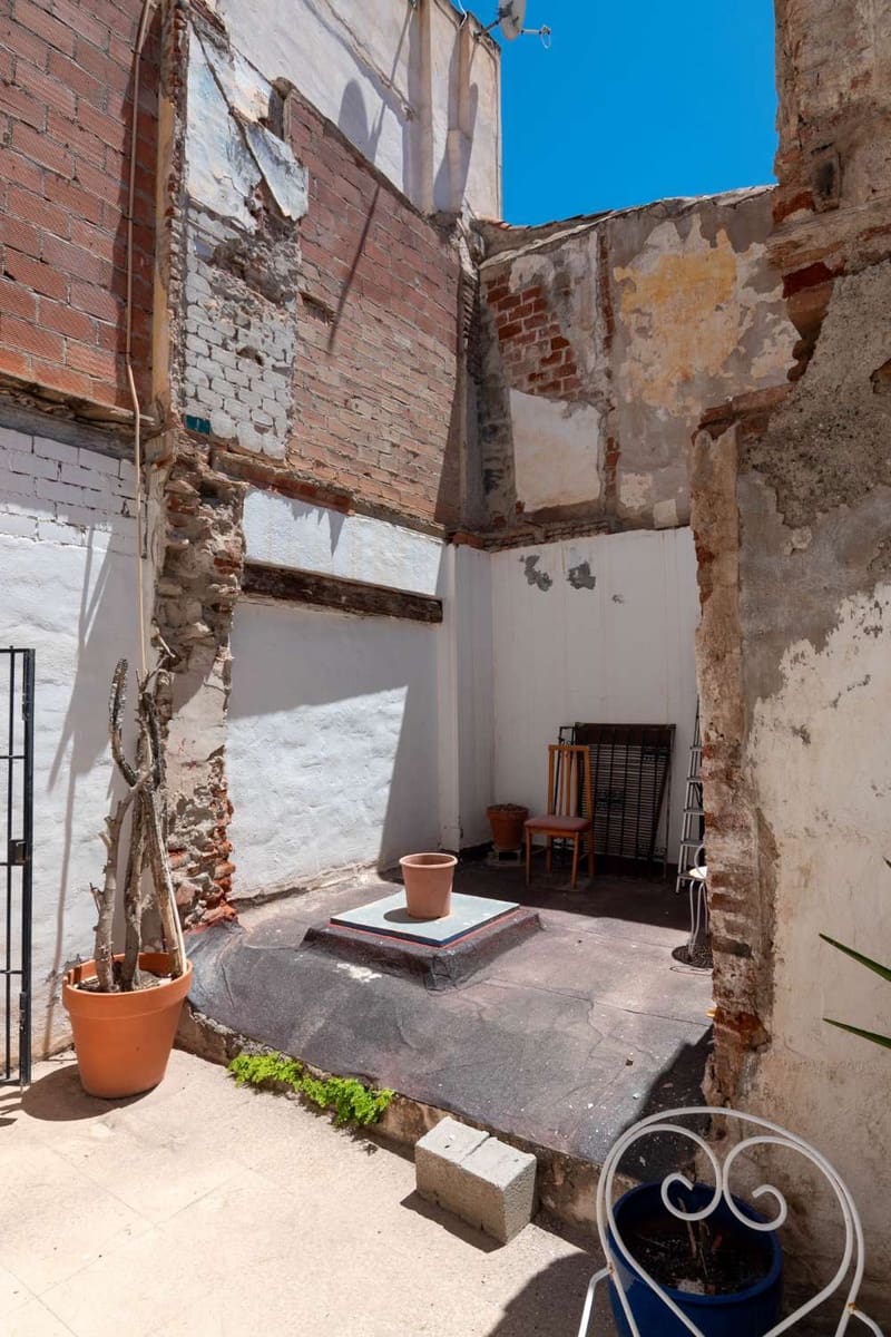 Casa de 4 habitaciones en Salobreña en venta - 425.000 € (Ref: 9113956)
